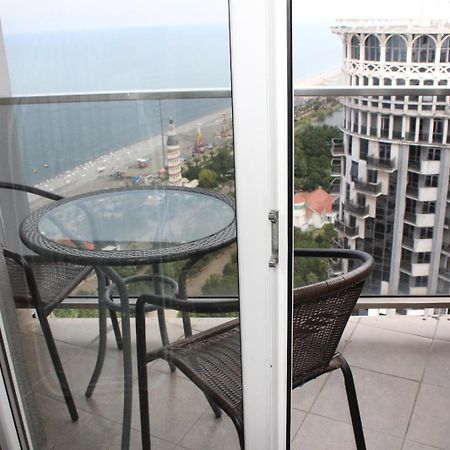 Апартаменты Orbi Sea Towers-Sea View Батуми Экстерьер фото