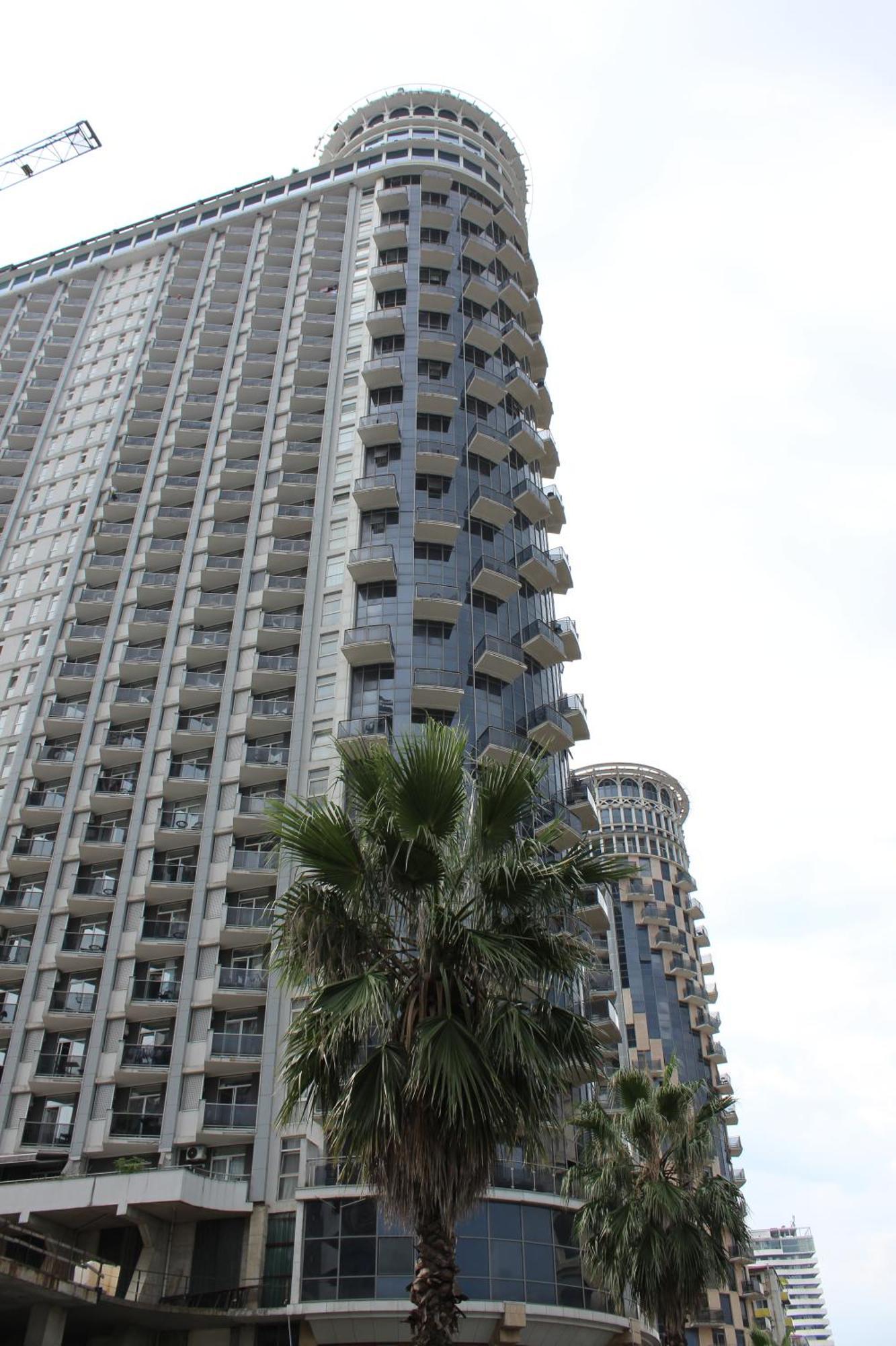 Апартаменты Orbi Sea Towers-Sea View Батуми Экстерьер фото